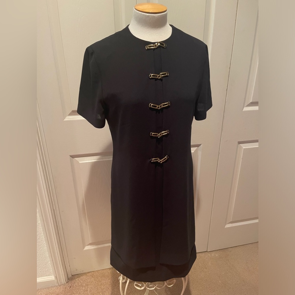 Preloved dress Evan Picone size 10 color back like new with lining